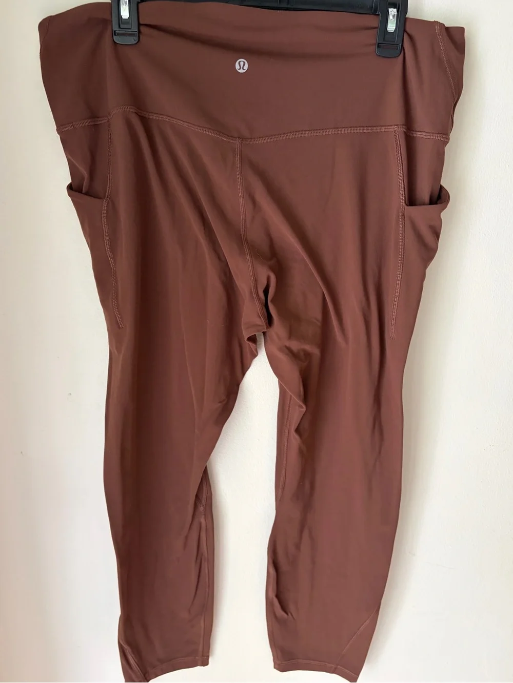 lululemon athletica size 18